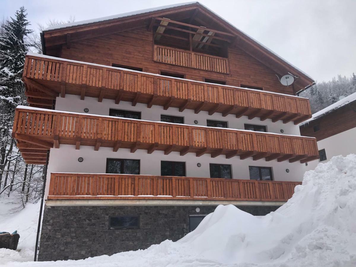 Apartmanovy Dom Poludnica - Chopok Juh 탈레 외부 사진