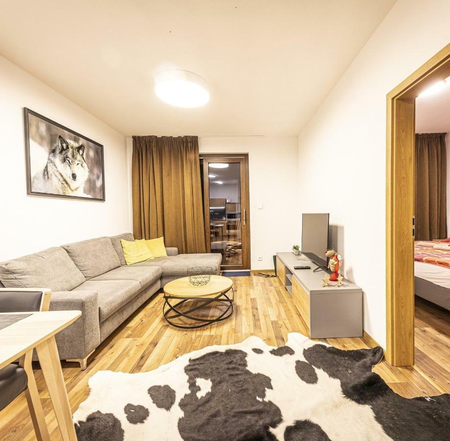 Apartmanovy Dom Poludnica - Chopok Juh 호텔 탈레 외부 사진