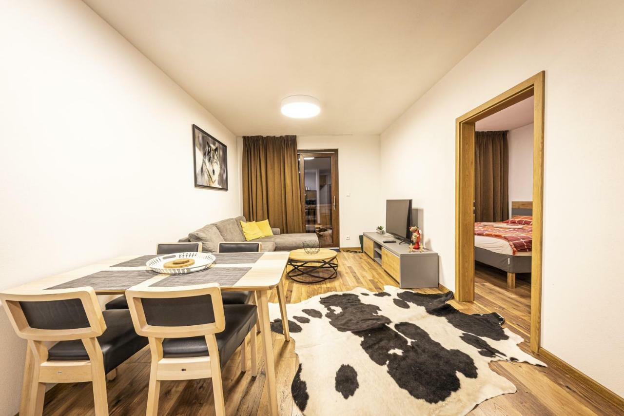 Apartmanovy Dom Poludnica - Chopok Juh 탈레 외부 사진