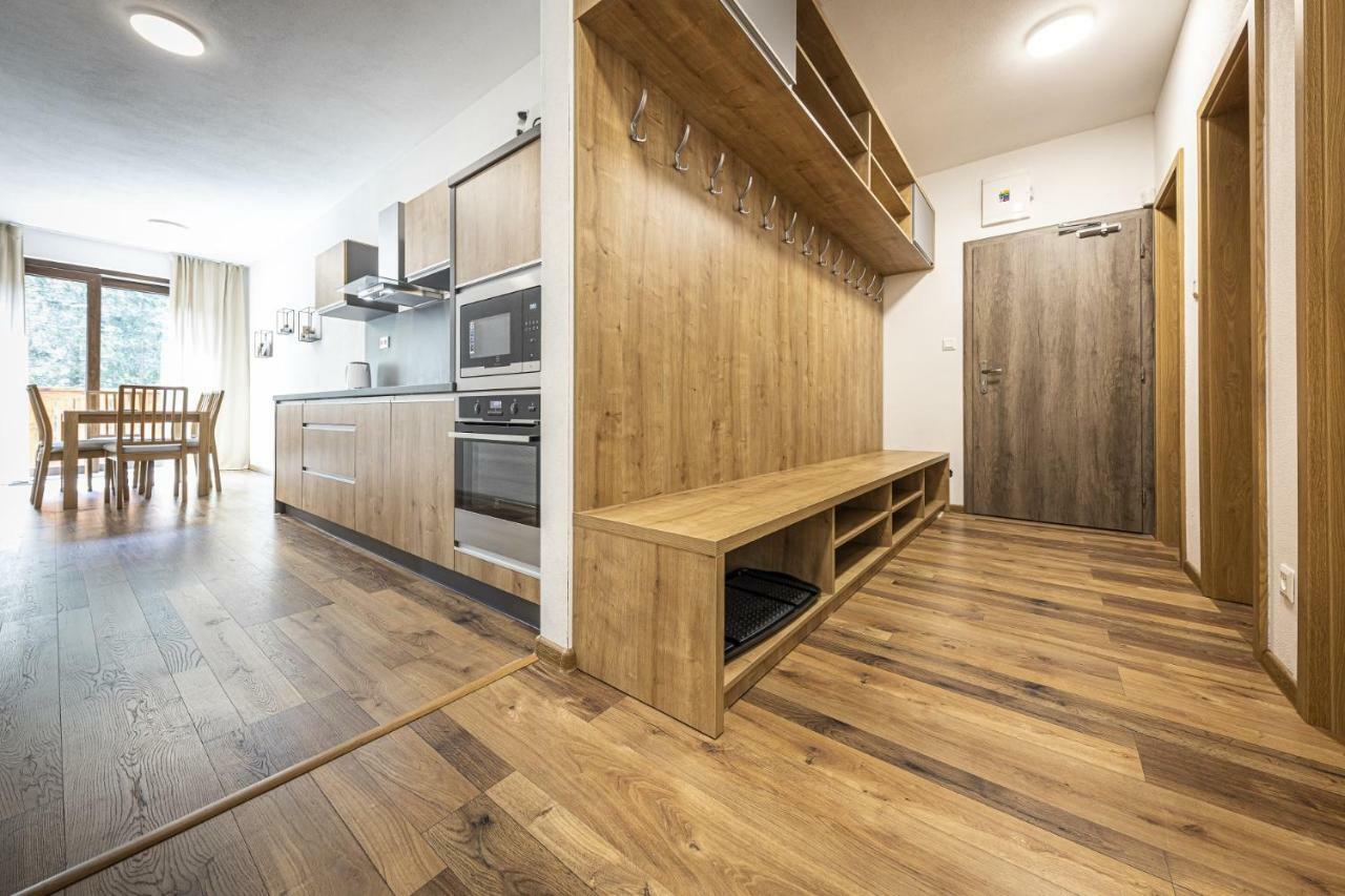 Apartmanovy Dom Poludnica - Chopok Juh 탈레 외부 사진