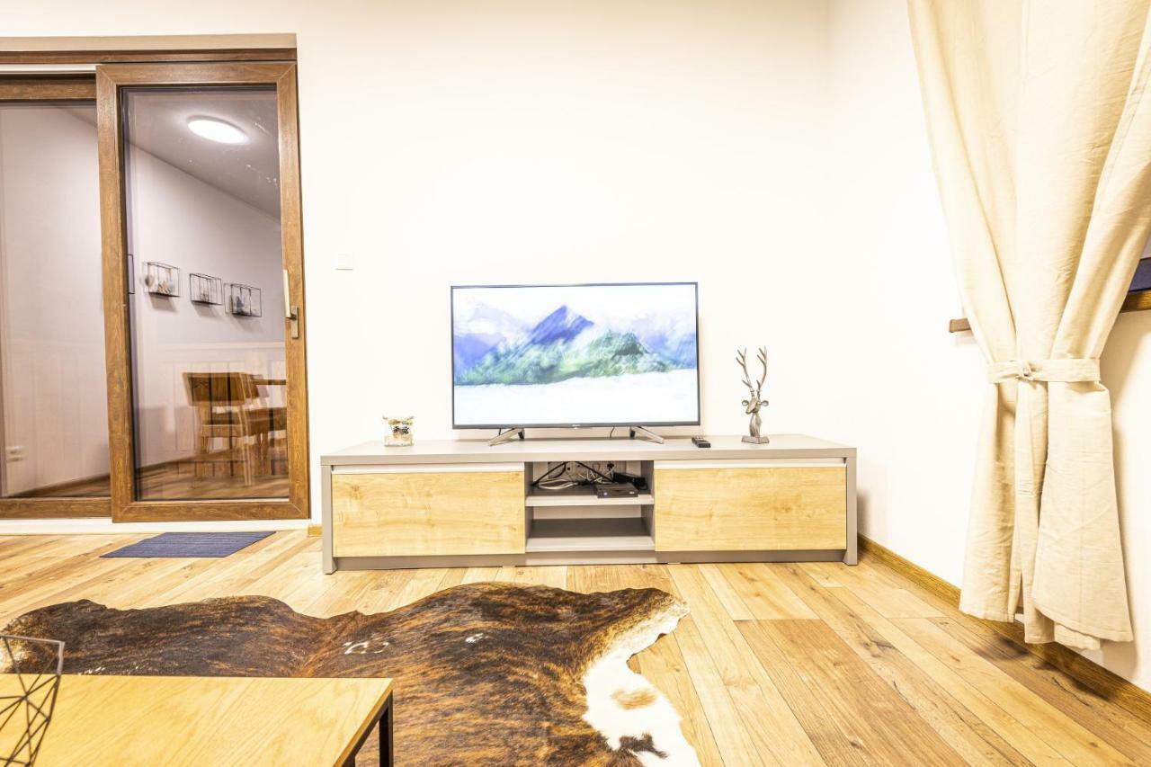 Apartmanovy Dom Poludnica - Chopok Juh 탈레 외부 사진