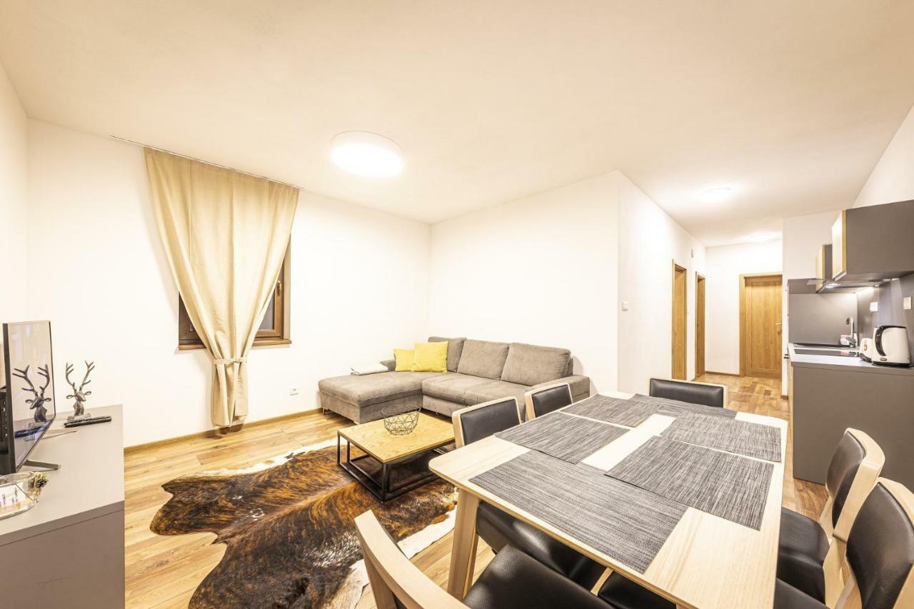Apartmanovy Dom Poludnica - Chopok Juh 탈레 외부 사진