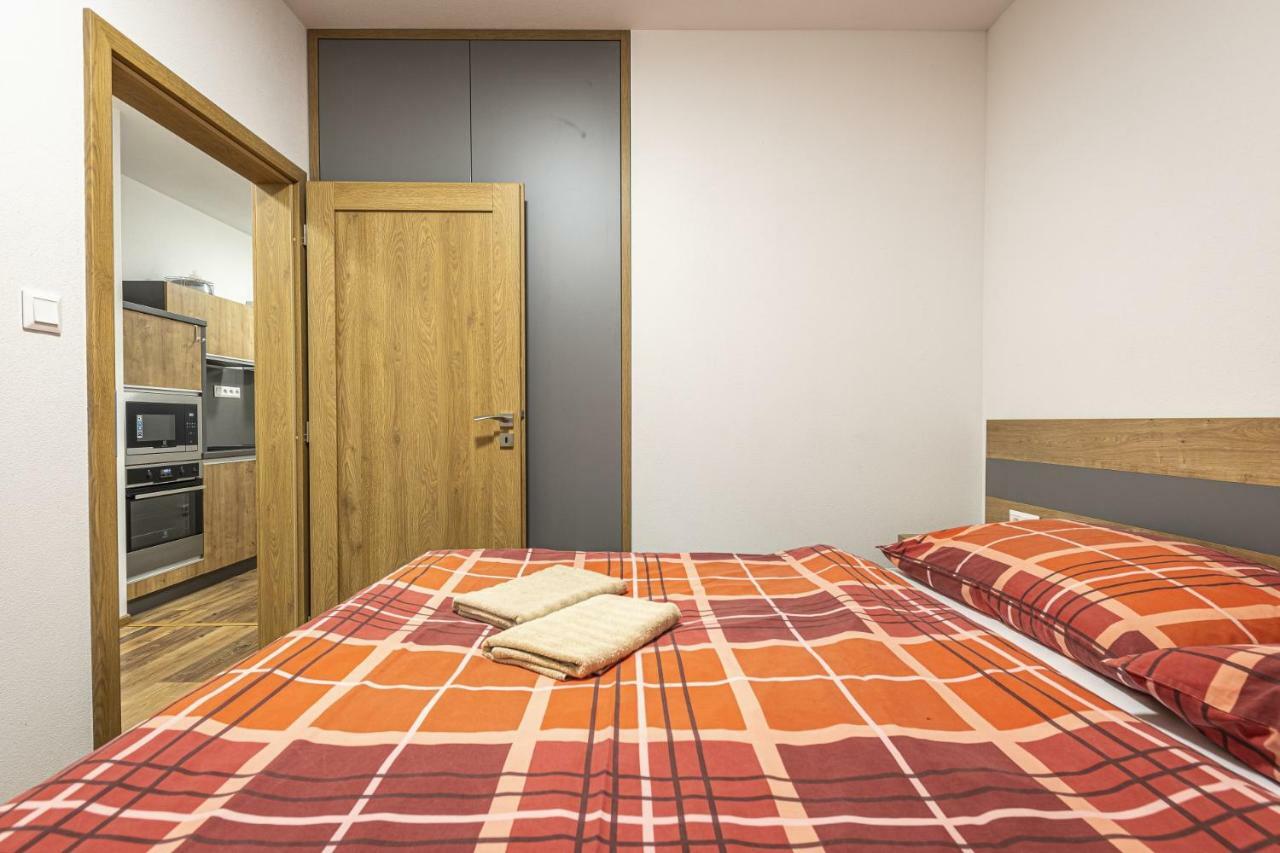 Apartmanovy Dom Poludnica - Chopok Juh 탈레 외부 사진