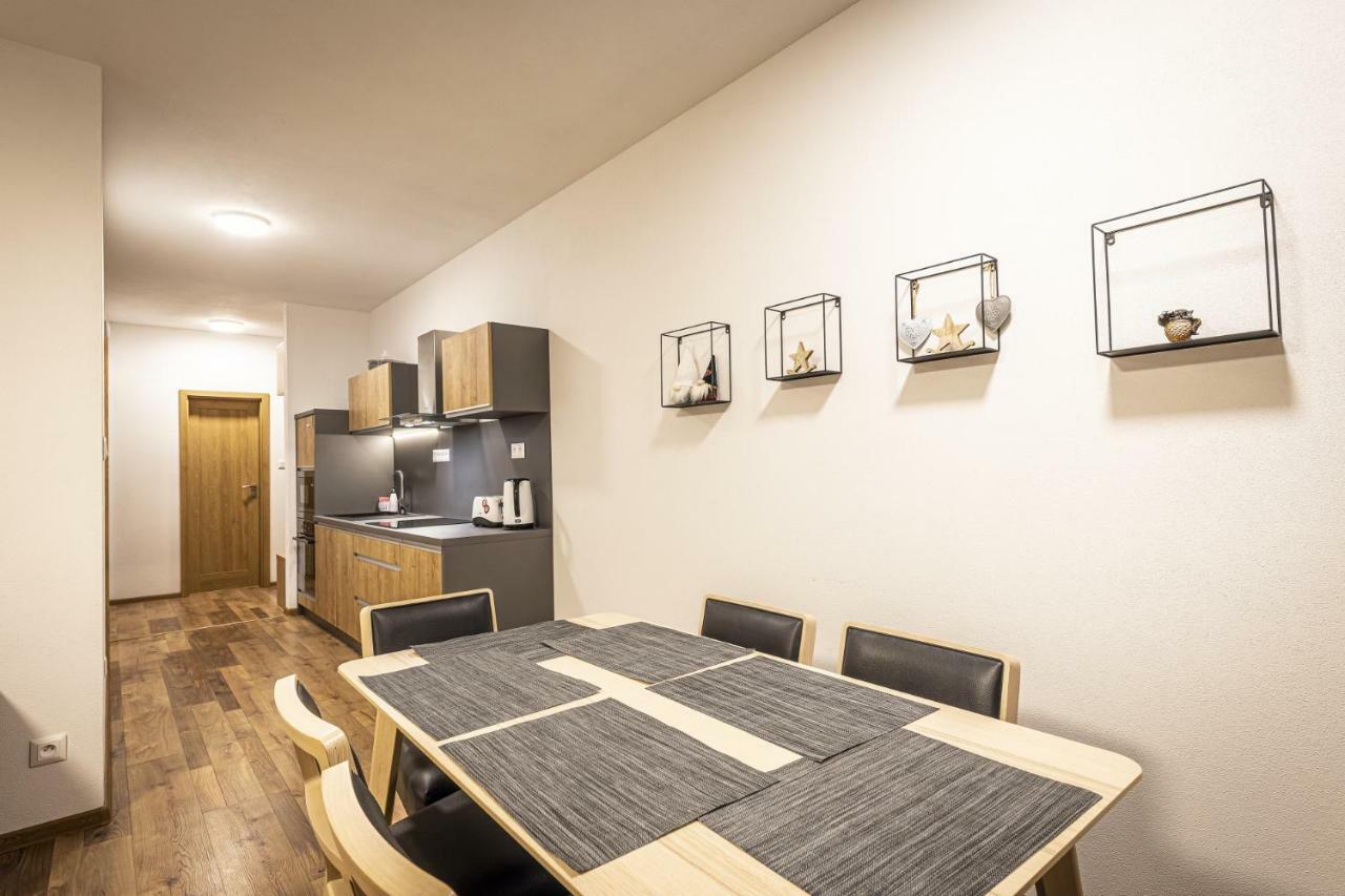 Apartmanovy Dom Poludnica - Chopok Juh 탈레 외부 사진