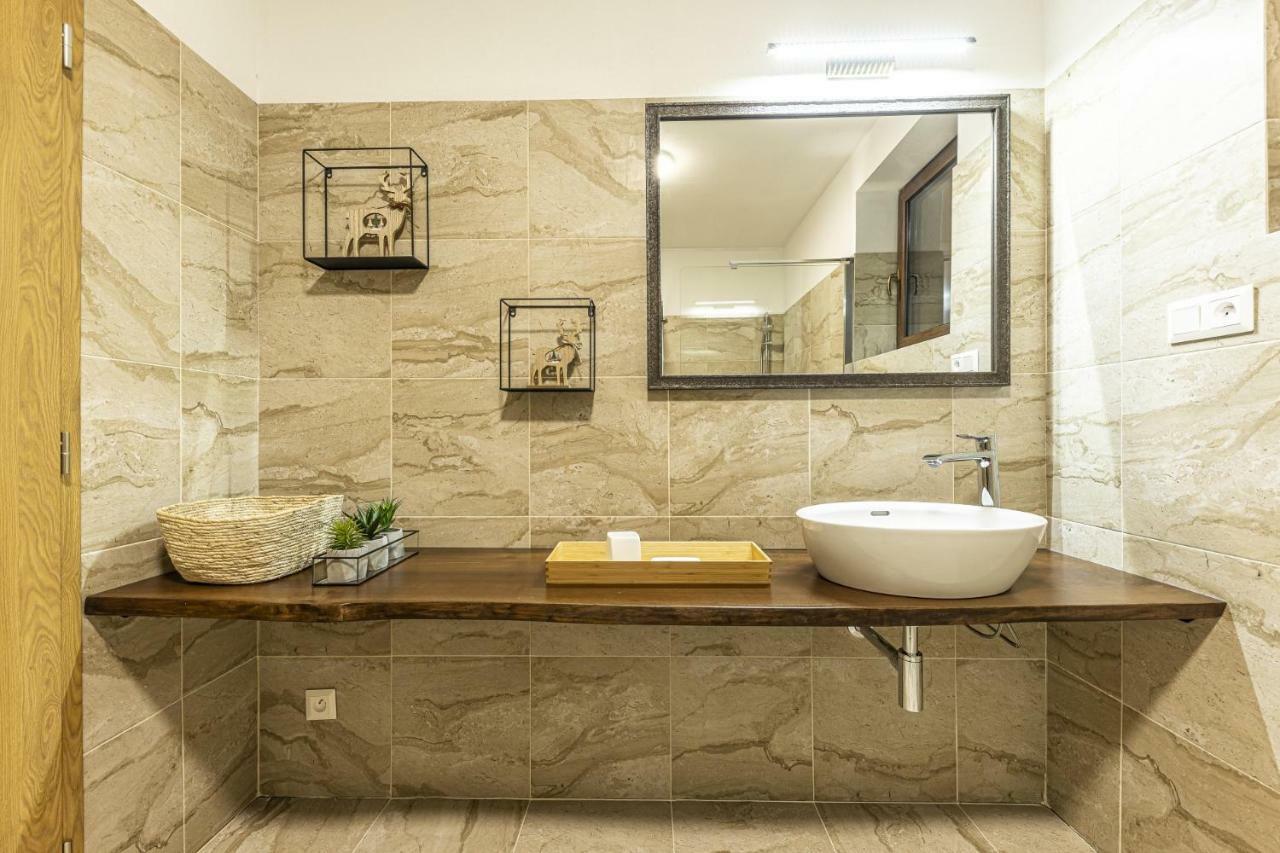 Apartmanovy Dom Poludnica - Chopok Juh 탈레 외부 사진