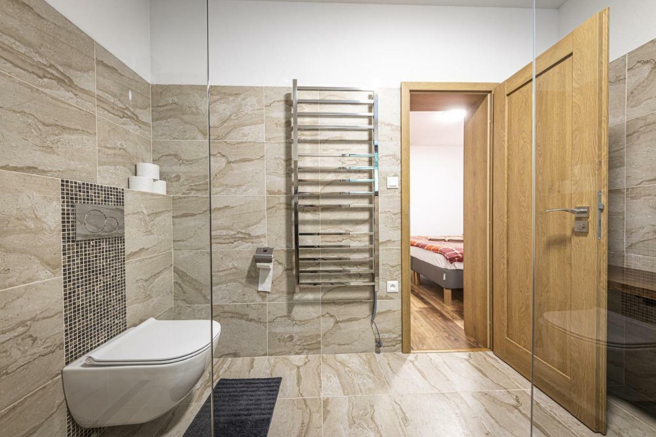 Apartmanovy Dom Poludnica - Chopok Juh 탈레 외부 사진